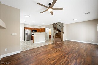 10643 Petricola St in Las Vegas, NV - Building Photo - Building Photo