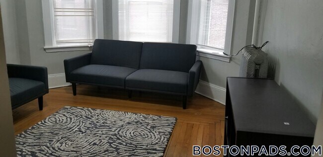 463 Park Dr in Boston, MA - Foto de edificio - Building Photo