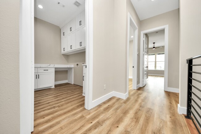 property at 127 E 38th St