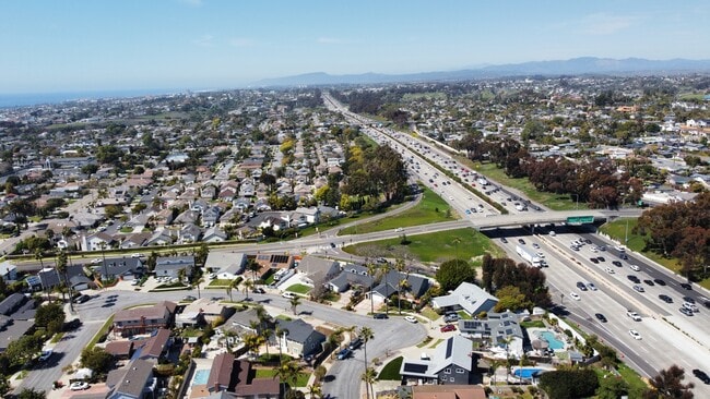 1906 Stewart St, Unit A in Oceanside, CA - Building Photo - Building Photo