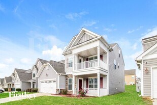 2207 Talon Dr in McLeansville, NC - Building Photo