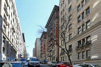 310 W 99th St in New York, NY - Building Photo - Building Photo