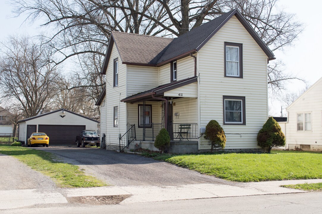 411 Ewing Ave in Lima, OH - Building Photo