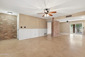 620 S Essex Ln in Mesa, AZ - Building Photo - Building Photo