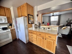 406 Westmoreland Dr in Vernon Hills, IL - Building Photo - Building Photo