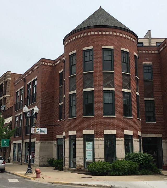 4141 N Lincoln Ave in Chicago, IL - Foto de edificio