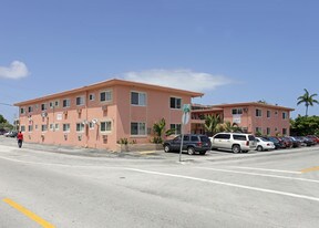 Dixie Bell Apartments in North Miami, FL - Building Photo