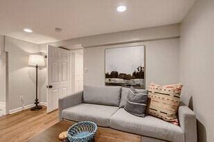 1244 York St in Denver, CO - Building Photo