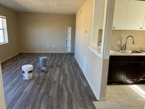 3310 Lexington St in Sarasota, FL - Building Photo - Building Photo