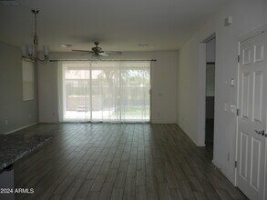 10035 W Robin Ln in Peoria, AZ - Building Photo - Building Photo