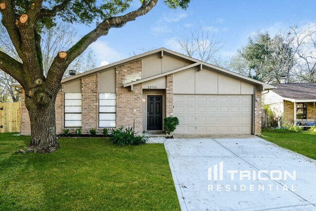 22703 Post Gate Dr in Spring, TX - Building Photo - Building Photo