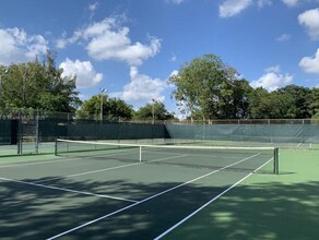 1920 Sabal Palm Dr in Davie, FL - Building Photo - Building Photo