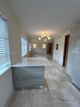 1060 92nd St in Bay Harbor Islands, FL - Building Photo - Building Photo