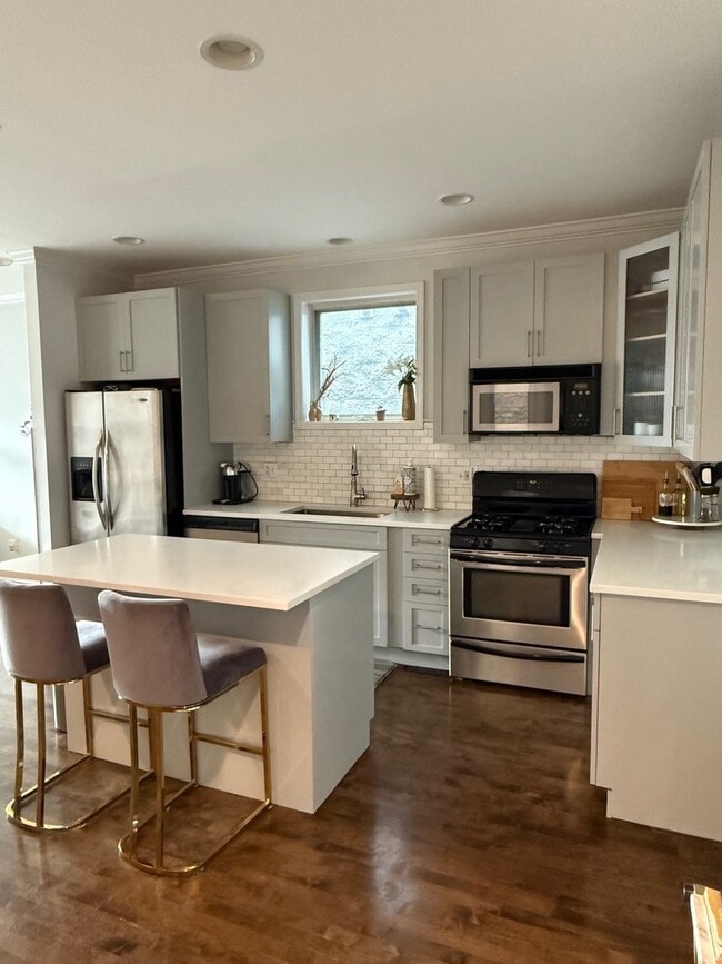 1319 N Bosworth Ave in Chicago, IL - Building Photo - Building Photo