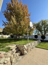 198 E 1250 N in Centerville, UT - Building Photo - Building Photo