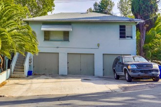 La Mesa Village Apartments in La Mesa, CA - Building Photo - Building Photo