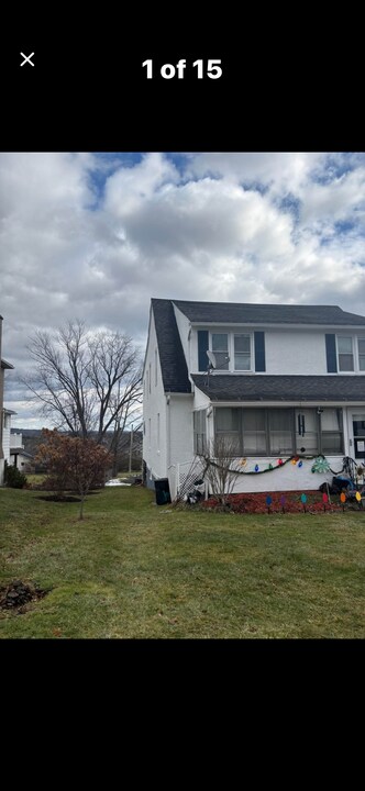 316 Cornell Ave, Unit #2 in Endicott, NY - Foto de edificio