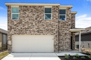 530 Kayden Ct in Marion, TX - Building Photo