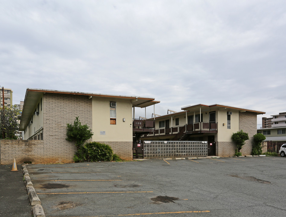 1130 Lunalilo St in Honolulu, HI - Foto de edificio