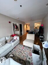 534 Commonwealth Ave in Boston, MA - Foto de edificio - Building Photo