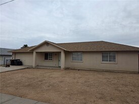 3284 N Jewel St in Kingman, AZ - Building Photo
