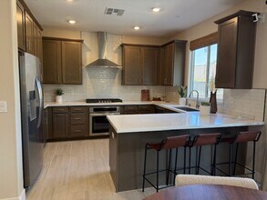 4825 Happy Hollow Dr in Folsom, CA - Building Photo - Building Photo