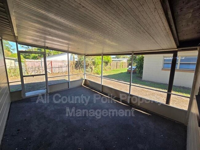 2807 Hertha Ave in Orlando, FL - Foto de edificio - Building Photo