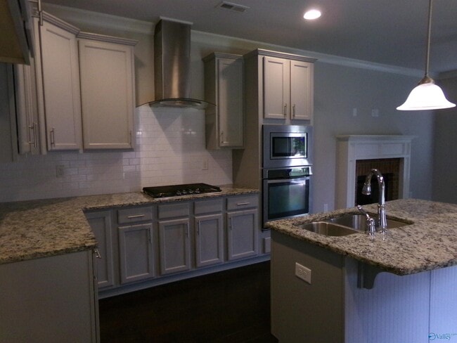 7012 Derby Drive Southeast in Owens Cross Roads, AL - Building Photo - Building Photo