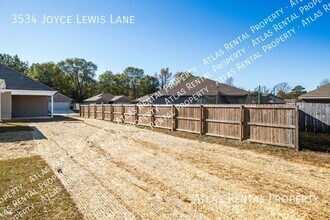 3534 Joyce Lewis Ln in Tuscaloosa, AL - Building Photo - Building Photo
