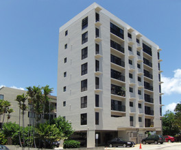 Lukepane Court in Honolulu, HI - Building Photo - Building Photo