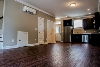 913 W M.L.K. Blvd in Chattanooga, TN - Building Photo - Building Photo