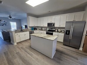 201 Bellamy Ave in Norfolk, VA - Building Photo - Building Photo