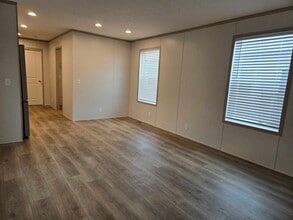 3510 N 9th St in Carter Lake, IA - Building Photo - Building Photo