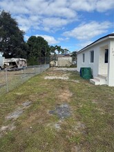 1947 NW 151st St in Opa Locka, FL - Building Photo - Building Photo