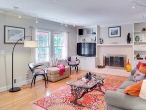 5216 Willow Point Pkwy in Marietta, GA - Building Photo - Building Photo