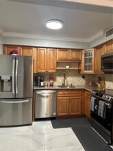9845 Pineapple Tree Dr in Boynton Beach, FL - Building Photo - Building Photo