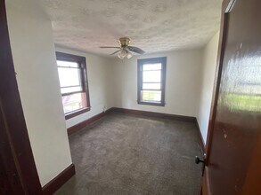 1368 Moore St in Akron, OH - Building Photo - Building Photo