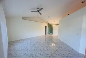 8344 Dorsey St in Spring Hill, FL - Building Photo - Building Photo