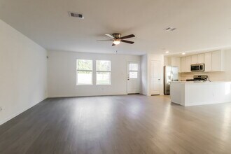 1705 Lofty Cedar Ct in Conroe, TX - Building Photo - Building Photo