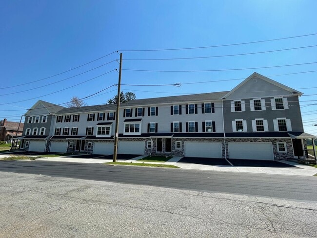 247 McCaskey Avenue in Lancaster, PA - Building Photo - Building Photo