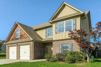 13 Rosen St in Cartersville, GA - Building Photo - Building Photo