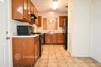 4327 Allegro Ln in Grand Prairie, TX - Building Photo - Building Photo