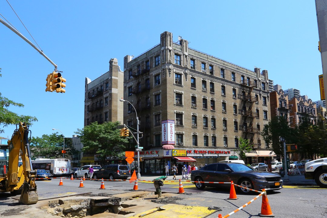 4180 Broadway in New York, NY - Foto de edificio