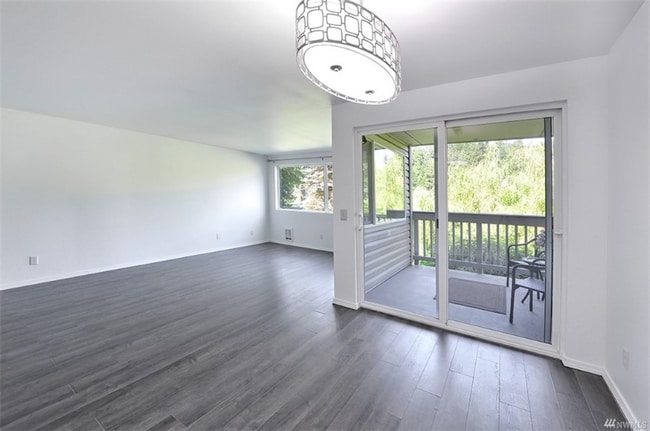 2 Marigold Dr, Unit 16 in Bellingham, WA - Foto de edificio - Building Photo