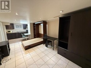 517 Lynett Crescent in Richmond Hill, ON - Building Photo - Building Photo