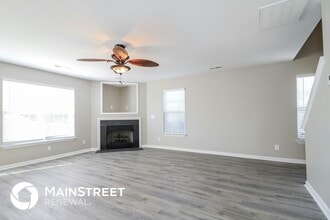 977 Peachtree Meadows Cir in Kernersville, NC - Building Photo - Building Photo