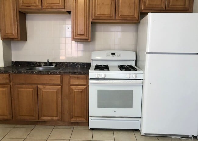 180 Harvard St, Unit 179.5 #2