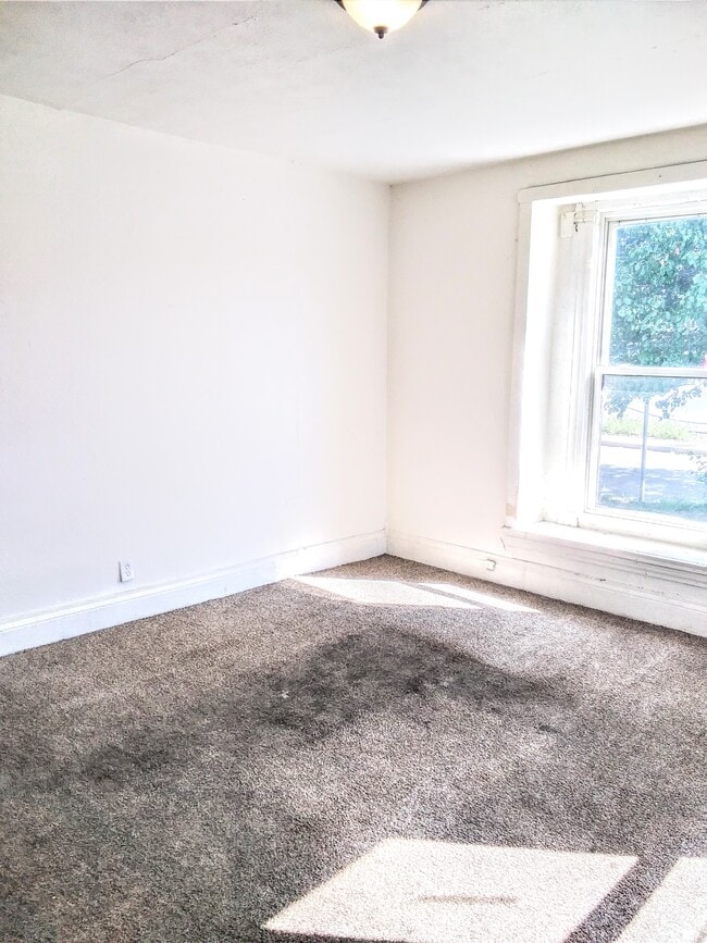 202 E Gilbert St, Unit 1