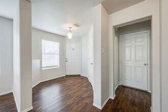 7500 Lazy Spur Blvd in Fort Worth, TX - Building Photo - Building Photo