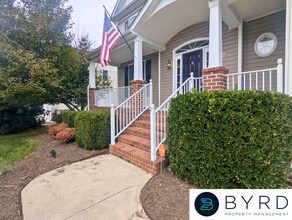 7757 Hampton Green Dr in Chesterfield, VA - Building Photo - Building Photo